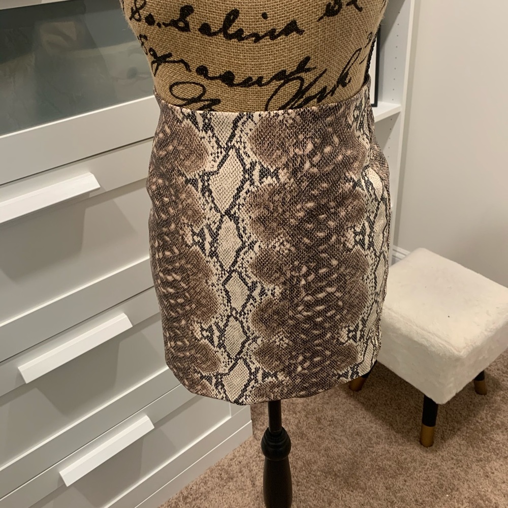 Snake skin faux leather skirt